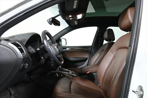 2016 Audi Q5 2.0T Premium Plus