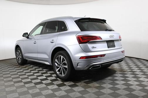 Florett Silver Metallic 2023 Audi Q5 45 S line Premium Plus