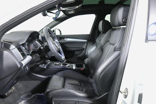 2020 Audi Q5 45 Premium