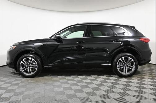 2025 Audi Q5 Premium