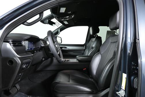 2025 Jeep Wagoneer 4x4