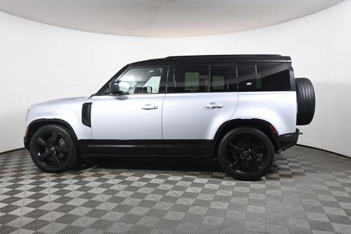 Silver Metallic 2024 Land Rover Defender 110 P400 X-Dynamic SE