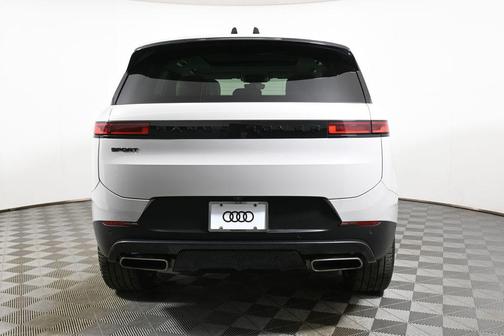 2024 Land Rover Range Rover Sport SE