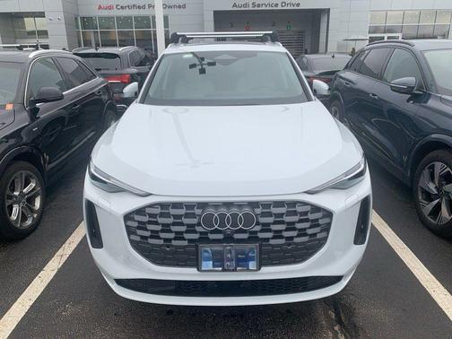 2025 Audi Q5 Premium Plus TFSI quattro S tronic