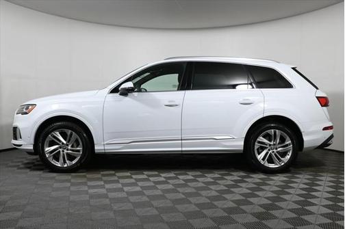 2020 Audi Q7 45 Premium Plus