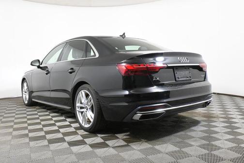 2023 Audi A4 45 S line Premium Plus