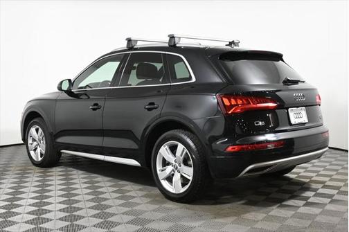 2018 Audi Q5 2.0T Premium Plus