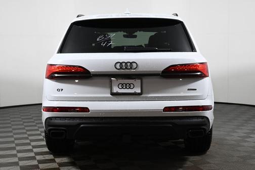 2026 Audi Q7 55 Premium Plus