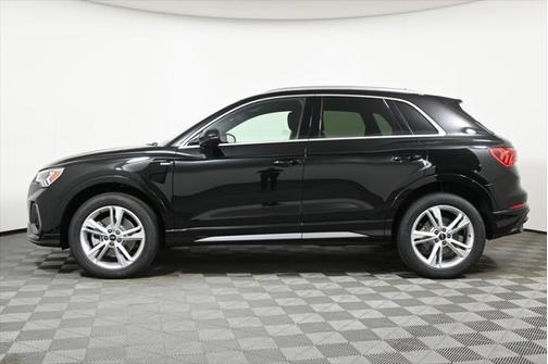 2024 Audi Q3 45 S line Premium Plus