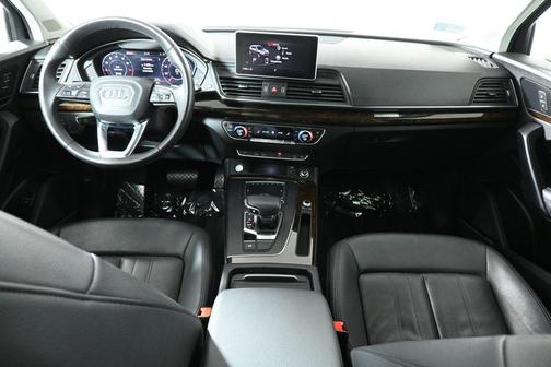 2020 Audi Q5 45 Premium Plus