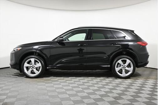 2025 Audi Q5 Premium Plus