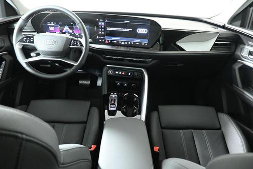 2025 Audi Q5 Sportback Premium Plus