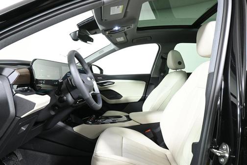 2025 Audi Q6 e-tron Premium Plus quattro