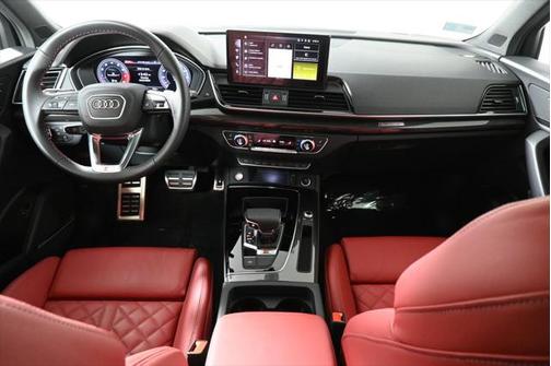 2025 Audi SQ5 3.0T Prestige