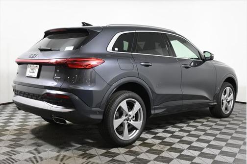 2025 Audi Q5 Premium Plus