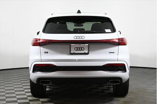 2025 Audi Q5 Premium Plus