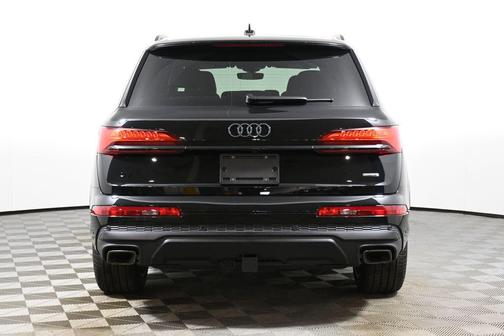 2026 Audi Q7 55 Premium Plus