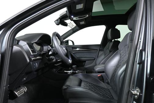 2025 Audi SQ5 3.0T Premium Plus