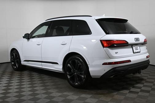 2026 Audi Q7 55 Premium Plus