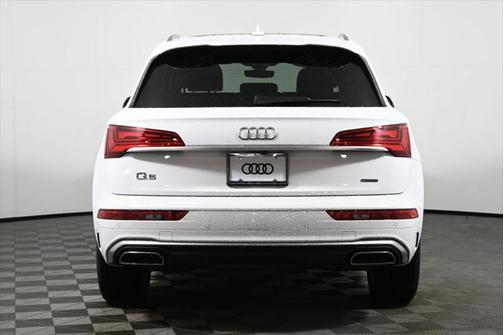 2022 Audi Q5 45 S line Premium