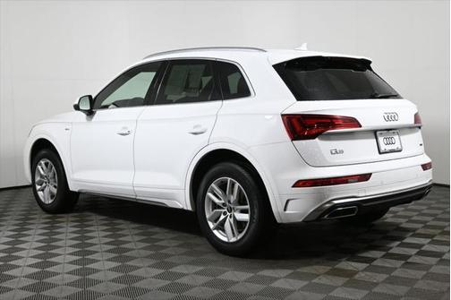 2022 Audi Q5 45 S line Premium