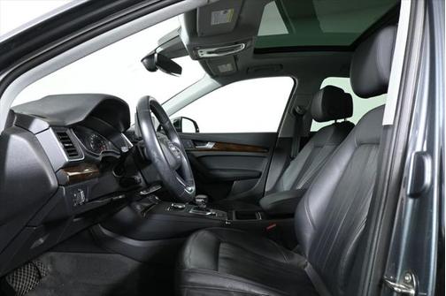 2020 Audi Q5 45 Premium