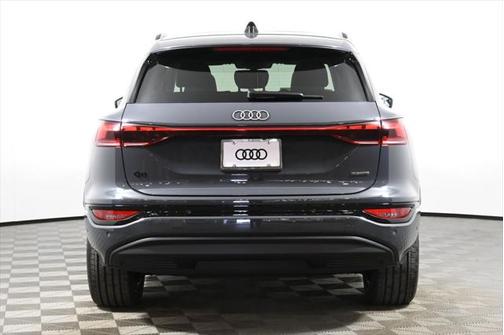 2025 Audi Q6 e-tron Premium Plus quattro
