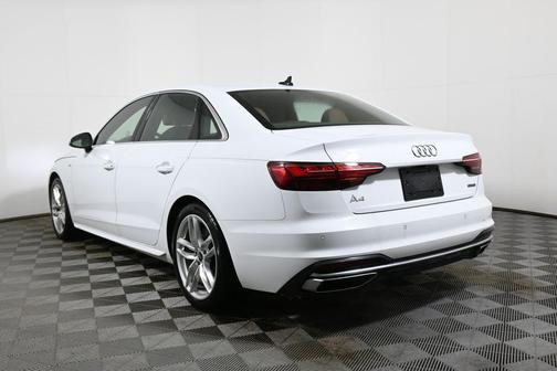 2023 Audi A4 45 S line Premium