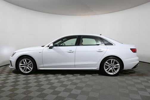 2023 Audi A4 45 S line Premium