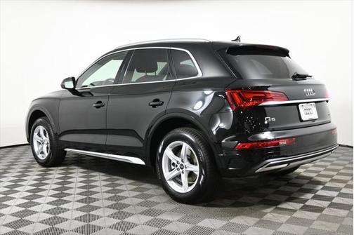 2024 Audi Q5 40 Premium