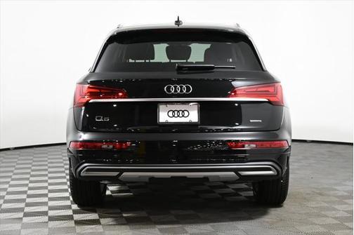 2024 Audi Q5 40 Premium