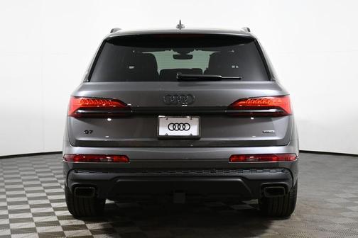 2026 Audi Q7 55 Premium Plus
