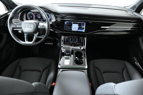 2026 Audi Q7 55 Premium Plus