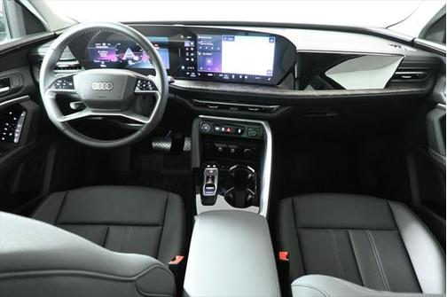 2025 Audi Q5 Premium