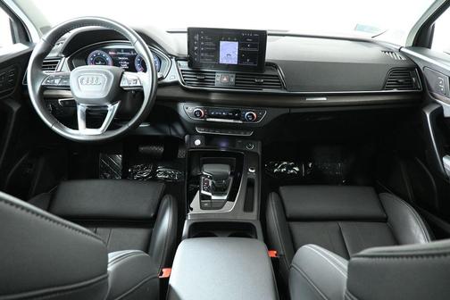 2025 Audi Q5 45 S line Premium Plus