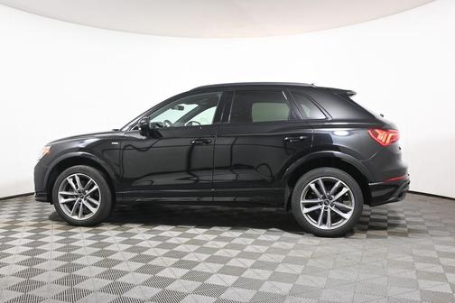 Mythos Black Metallic 2023 Audi Q3 45 S line Premium Plus