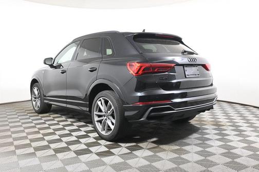 Mythos Black Metallic 2023 Audi Q3 45 S line Premium Plus