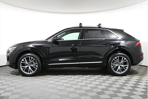 2025 Audi Q8 55 Premium Plus