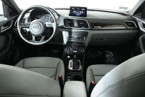 2018 Audi Q3 2.0T Premium Plus