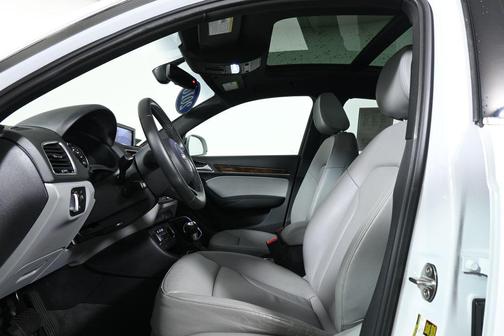 2018 Audi Q3 2.0T Premium Plus