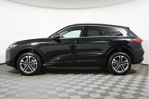 2025 Audi Q5 Premium