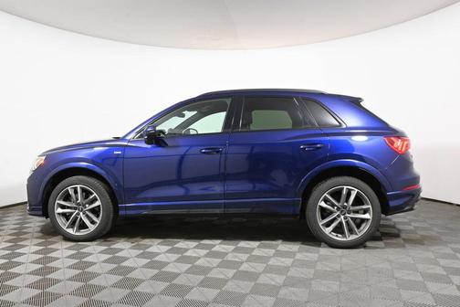 2022 Audi Q3 45 S line Premium Plus