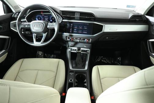 2021 Audi Q3 45 S line Premium