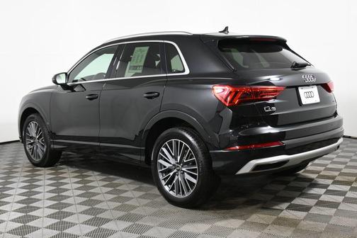 2021 Audi Q3 40 Premium
