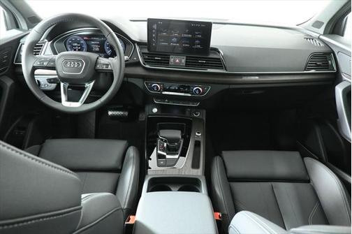 2025 Audi Q5 55 S line Premium Plus