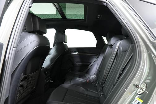 2023 Audi Q5 45 S line Premium