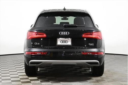 2018 Audi Q5 2.0T Premium Plus