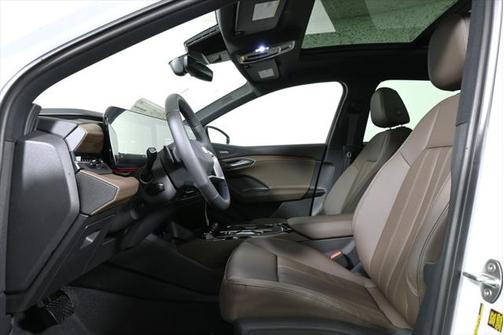 2025 Audi Q6 e-tron Premium Plus quattro