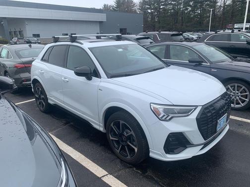 2025 Audi Q3 45 S line Premium Plus