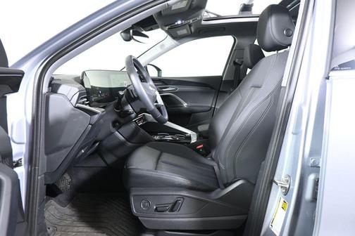 Silver Metallic 2025 Audi Q5 Premium Plus TFSI quattro S tronic